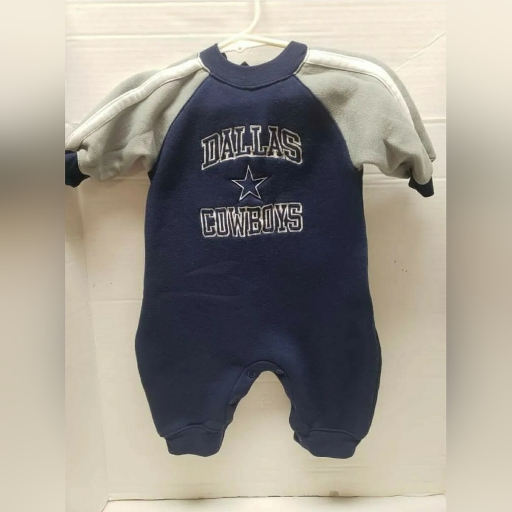 NFL Kids Dallas Cowboys One Piece Romper Sleeper Sz 3-6 Months